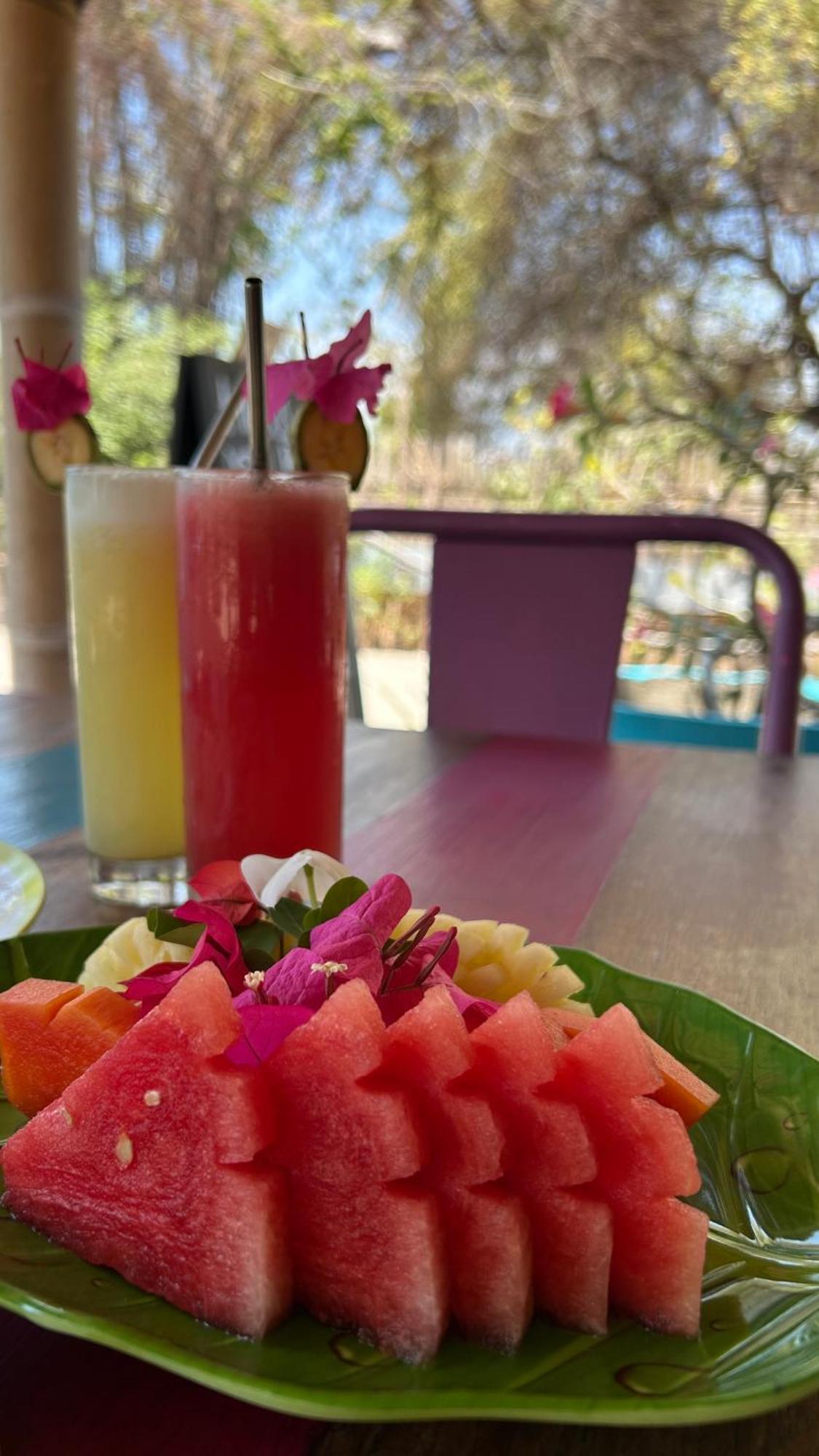 Meno Suites Gili Meno Eksteriør bilde
